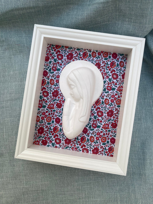 Virgen Niña Alegría