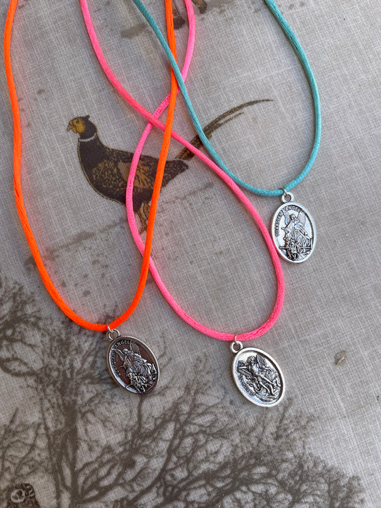 Medalla Ángel Custodio flúor