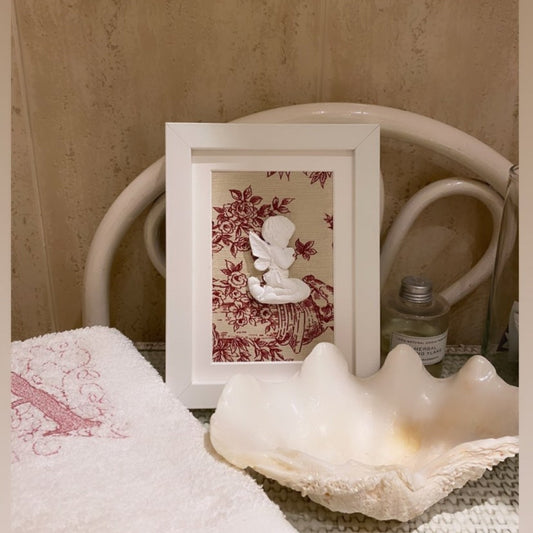 Ángel de la Guarda Toile de Jouy rojo (pequeño)